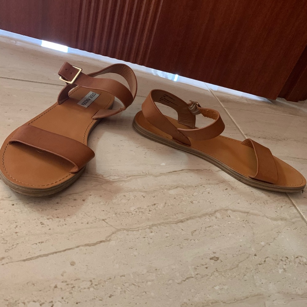 Steve Madden sandals